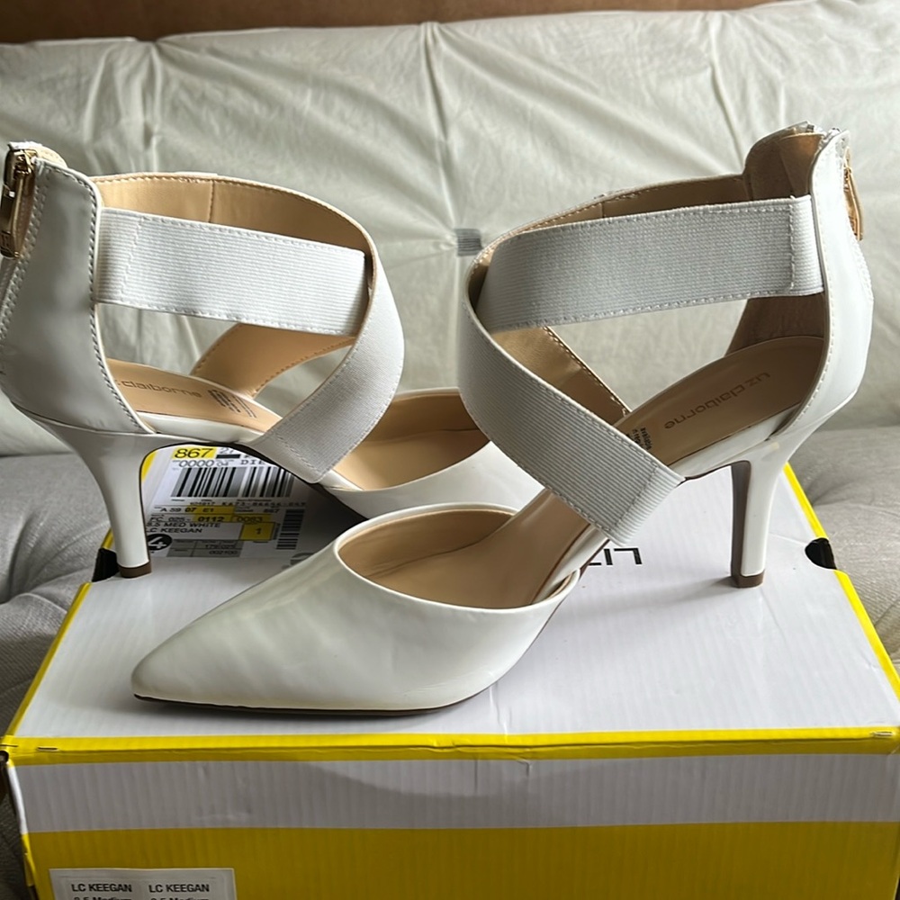 Liz Claiborne patent leather white shoes